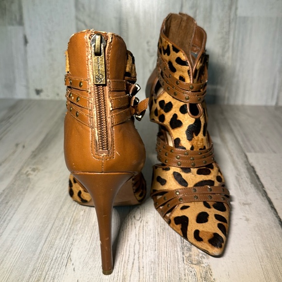 Jessica Simpson Animal Print Heels Size 7M - Picture 7 of 16